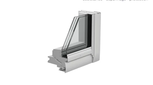 Vue en coupe d'une fenêtre à triple vitrage