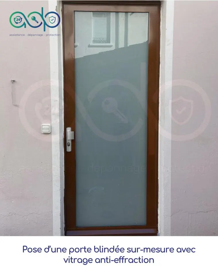 Porte blindée vitrée anti-effraction — ADP Habitat, réalisation à Lyon